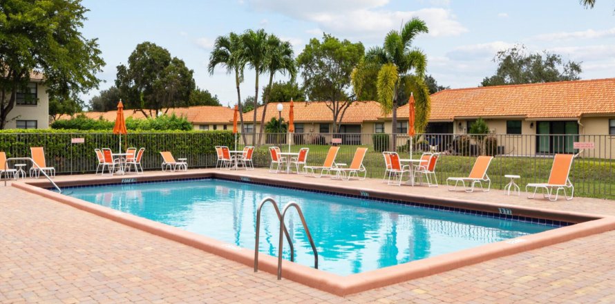 Condominio en Boynton Beach, Florida, 2 dormitorios № 1154620
