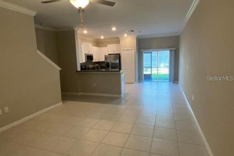 Touwnhouse à louer à Lutz, Floride: 3 chambres, 151.8 m2 № 2156245 - photo 2