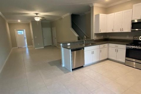 Touwnhouse à louer à Lutz, Floride: 3 chambres, 151.8 m2 № 2156245 - photo 9