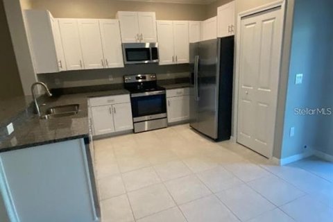 Touwnhouse à louer à Lutz, Floride: 3 chambres, 151.8 m2 № 2156245 - photo 6