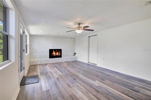 Villa ou maison à vendre à Orlando, Floride: 4 chambres, 202.71 m2 № 2415521 - photo 13