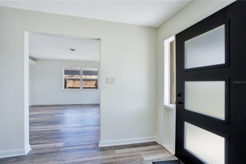 Villa ou maison à vendre à Orlando, Floride: 4 chambres, 202.71 m2 № 2415521 - photo 4