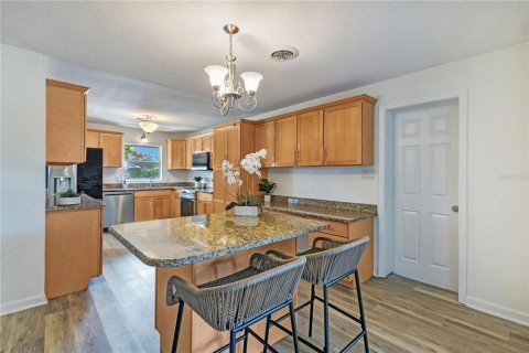 Villa ou maison à vendre à Orlando, Floride: 4 chambres, 202.71 m2 № 2415521 - photo 8