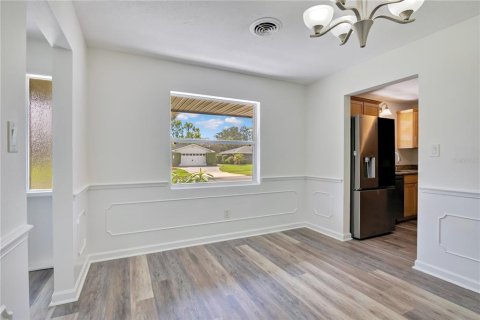 Villa ou maison à vendre à Orlando, Floride: 4 chambres, 202.71 m2 № 2415521 - photo 6