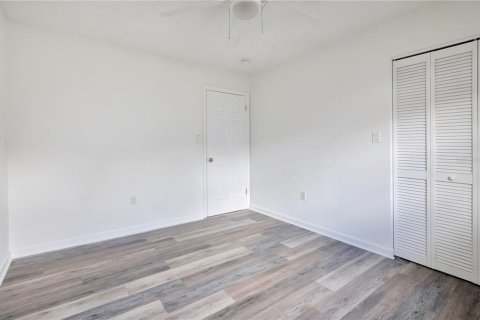Villa ou maison à vendre à Orlando, Floride: 4 chambres, 202.71 m2 № 2415521 - photo 22