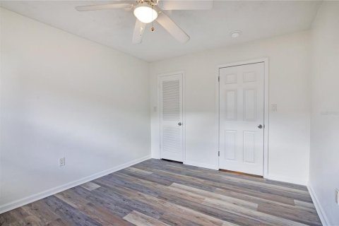 Villa ou maison à vendre à Orlando, Floride: 4 chambres, 202.71 m2 № 2415521 - photo 19