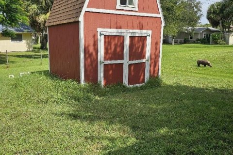 House in Sebastian, Florida 3 bedrooms, 147.25 sq.m. № 2084100 - photo 27