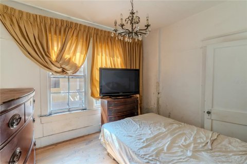 Casa en venta en Tampa, Florida, 5 dormitorios, 146.41 m2 № 1838386 - foto 24