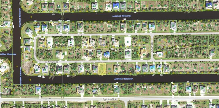 Land in Port Charlotte, Florida № 2103698