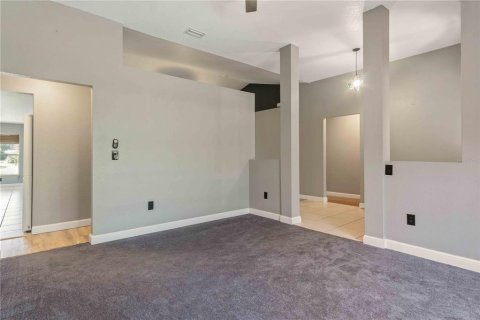 Villa ou maison à vendre à Punta Gorda, Floride: 4 chambres, 214.05 m2 № 2423971 - photo 10