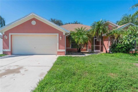 Villa ou maison à vendre à Punta Gorda, Floride: 4 chambres, 214.05 m2 № 2423971 - photo 3