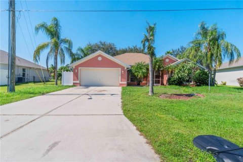 Villa ou maison à vendre à Punta Gorda, Floride: 4 chambres, 214.05 m2 № 2423971 - photo 4