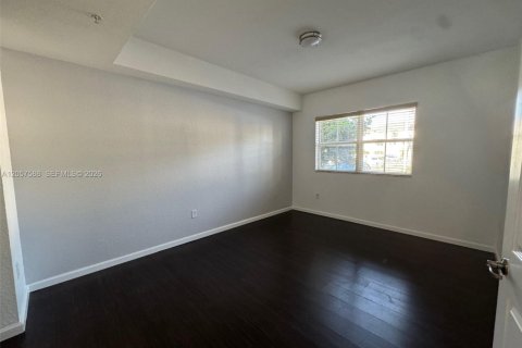 Condo in Doral, Florida, 3 bedrooms № 2261608 - photo 24