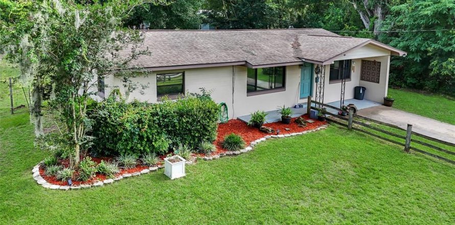 Casa en Ocala, Florida 3 dormitorios, 118.45 m2 № 2117050
