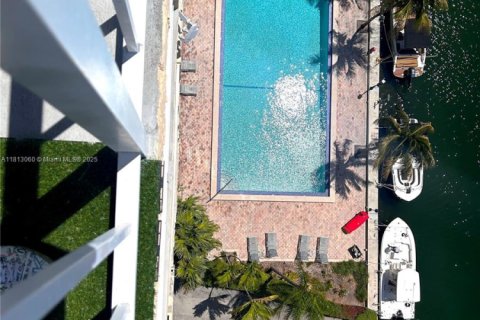 Copropriété à louer à North Miami, Floride: 1 chambre, 67.17 m2 № 1960016 - photo 16