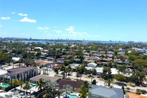 Copropriété à louer à North Miami, Floride: 1 chambre, 67.17 m2 № 1960016 - photo 14