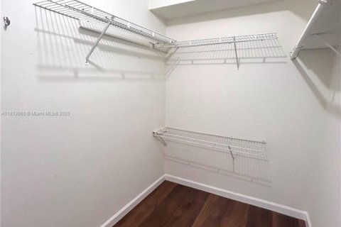 Copropriété à louer à North Miami, Floride: 1 chambre, 67.17 m2 № 1960016 - photo 12