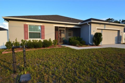 Villa ou maison à Kissimmee, Floride 3 chambres, 172.98 m2 № 2136139