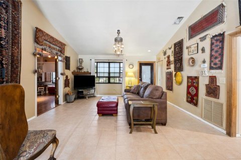 Casa en venta en Ocala, Florida, 3 dormitorios, 182.27 m2 № 1680974 - foto 7