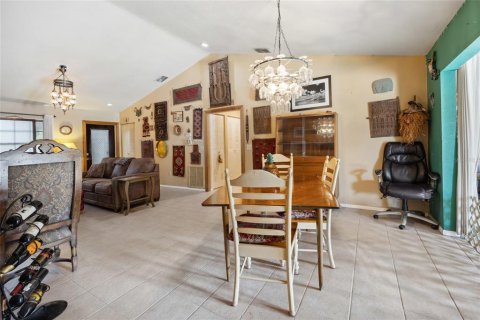Casa en venta en Ocala, Florida, 3 dormitorios, 182.27 m2 № 1680974 - foto 10