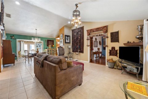 Casa en venta en Ocala, Florida, 3 dormitorios, 182.27 m2 № 1680974 - foto 6