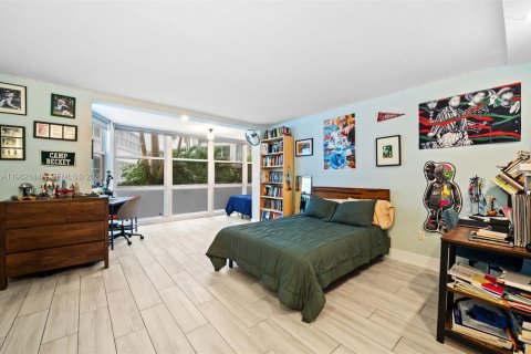 Купить кондоминиум в Ки-Бискейн, Флорида 3 спальни, 175.49м2, № 2025155 - фото 16