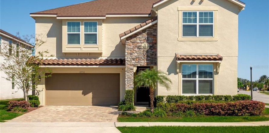 Casa en SOLARA RESORT en Kissimmee, Florida 9 dormitorios, 387.31 m2 № 1107267