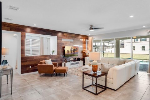 House in SOLARA RESORT in Kissimmee, Florida 9 bedrooms, 387.31 sq.m. № 1107267 - photo 18