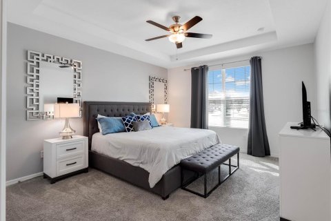 House in SOLARA RESORT in Kissimmee, Florida 9 bedrooms, 387.31 sq.m. № 1107267 - photo 5