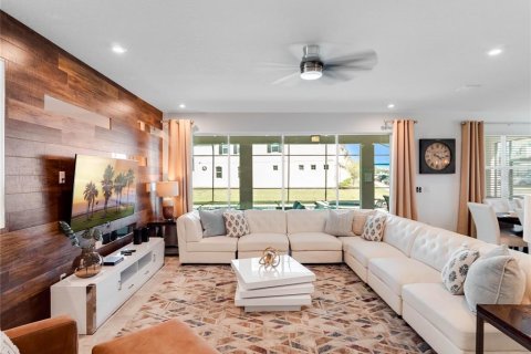House in SOLARA RESORT in Kissimmee, Florida 9 bedrooms, 387.31 sq.m. № 1107267 - photo 24