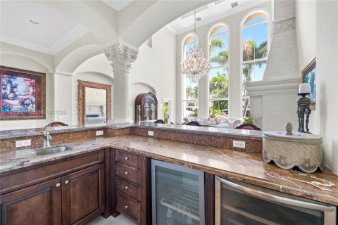 Casa en alquiler en Fort Lauderdale, Florida, 7 dormitorios, 542.36 m2 № 2011635 - foto 22