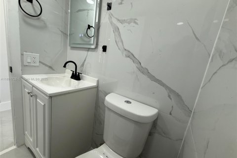 Купить таунхаус в Майами-Гарденс, Флорида 3 спальни, 98.29м2, № 1946278 - фото 4