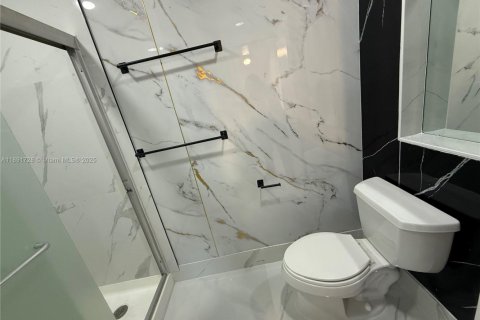 Купить таунхаус в Майами-Гарденс, Флорида 3 спальни, 98.29м2, № 1946278 - фото 12