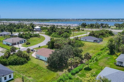 Villa ou maison à vendre à Rotonda, Floride: 3 chambres, 172.71 m2 № 1879598 - photo 5