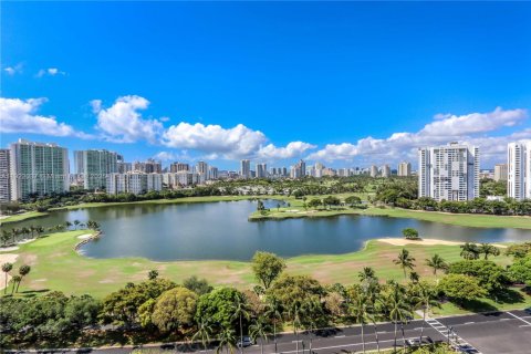 Купить кондоминиум в Авентура, Флорида 2 спальни, 92.53м2, № 1975975 - фото 26