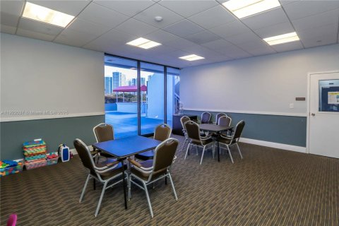 Купить кондоминиум в Авентура, Флорида 2 спальни, 92.53м2, № 1975975 - фото 29