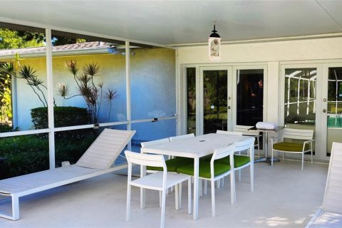 Villa ou maison à vendre à Sarasota, Floride: 4 chambres, 209.03 m2 № 2152246 - photo 11
