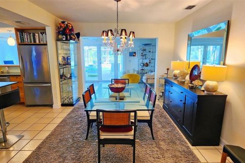 Villa ou maison à vendre à Sarasota, Floride: 4 chambres, 209.03 m2 № 2152246 - photo 21