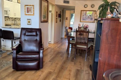 Купить кондоминиум в Санрайз, Флорида 1 спальня, 54.81м2, № 1958516 - фото 10