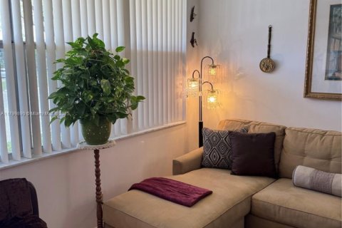 Купить кондоминиум в Санрайз, Флорида 1 спальня, 54.81м2, № 1958516 - фото 17