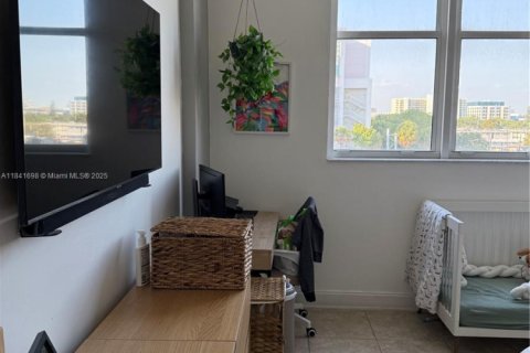 Copropriété à vendre à Miami, Floride: 1 chambre, 69.03 m2 № 1834453 - photo 8