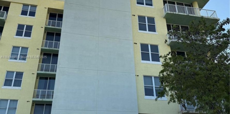 Condo à Miami, Floride, 1 chambre № 1834453