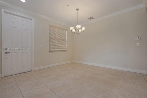 Купить виллу или дом в Купер-Сити, Флорида 3 спальни, № 1972956 - фото 11