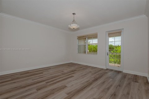 Купить виллу или дом в Купер-Сити, Флорида 3 спальни, № 1972956 - фото 16