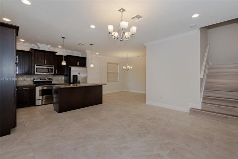 Купить виллу или дом в Купер-Сити, Флорида 3 спальни, № 1972956 - фото 10