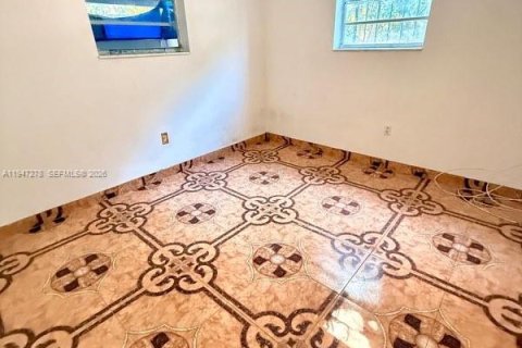 Снять в аренду квартиру в Майами, Флорида 2 спальни, 65.03м2, № 2003506 - фото 7