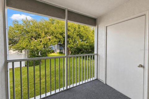 Copropriété à louer à Bradenton, Floride: 1 chambre, 57.41 m2 № 2404680 - photo 9