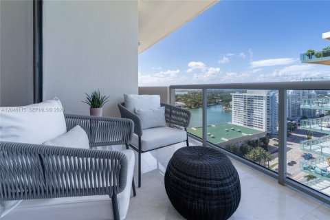 Condo in Miami Beach, Florida, 2 bedrooms  № 2240589 - photo 6