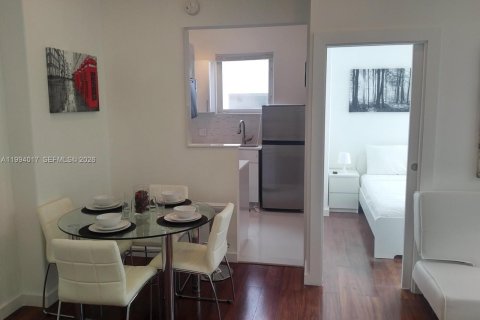 Apartamento en alquiler en Miami Beach, Florida, 1 dormitorio, 43.39 m2 № 2055708 - foto 23