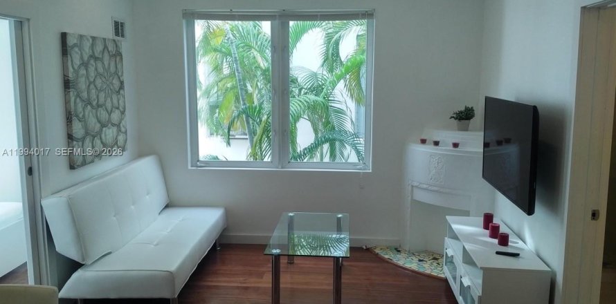 Apartamento en Miami Beach, Florida 1 dormitorio, 43.39 m2 № 2055708